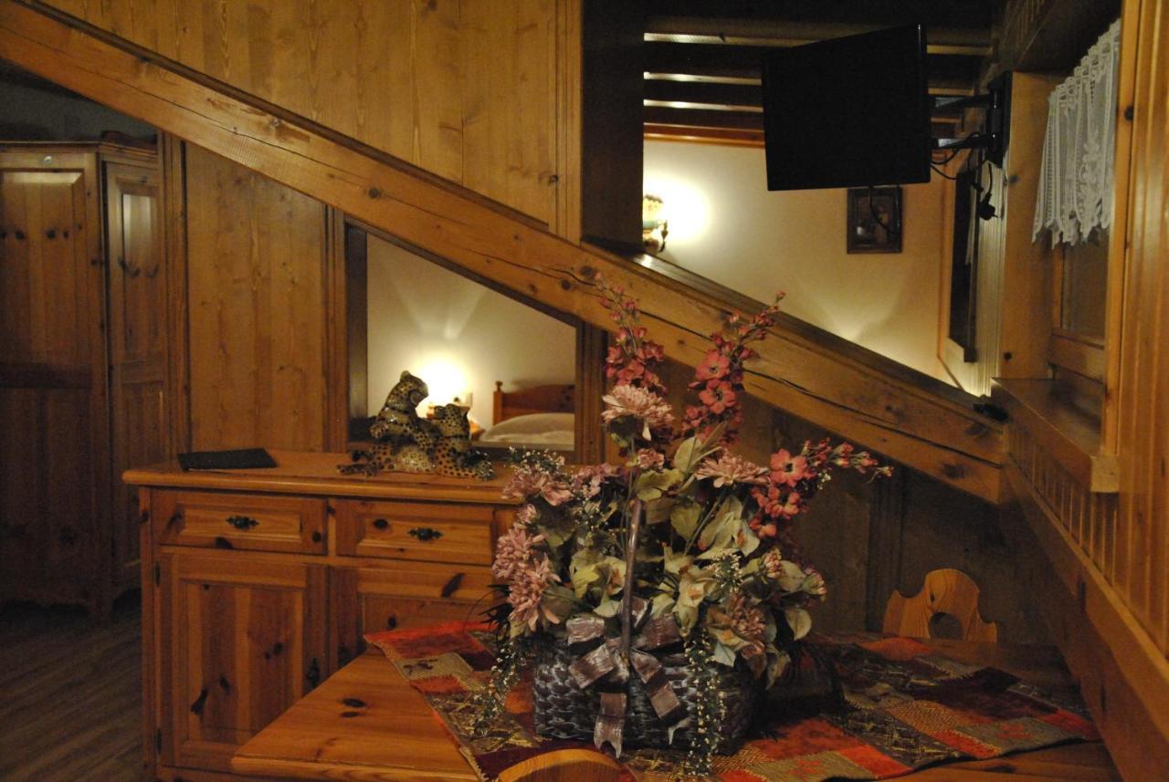 La Pineta Apartment Padola Luaran gambar